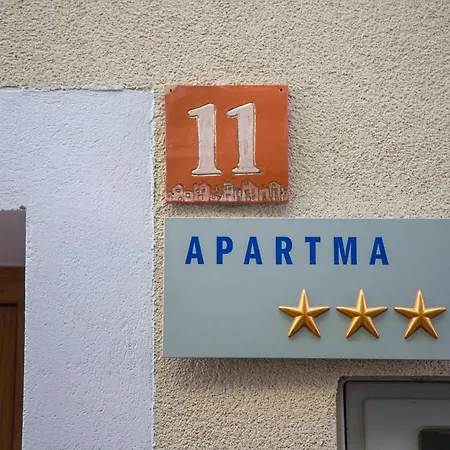 Lucky Izola